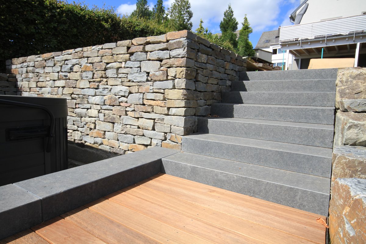 MILAN BASALT 100x35x3 CM