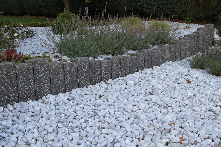 MILAN BASALT ANTIC 75x12x12 CM