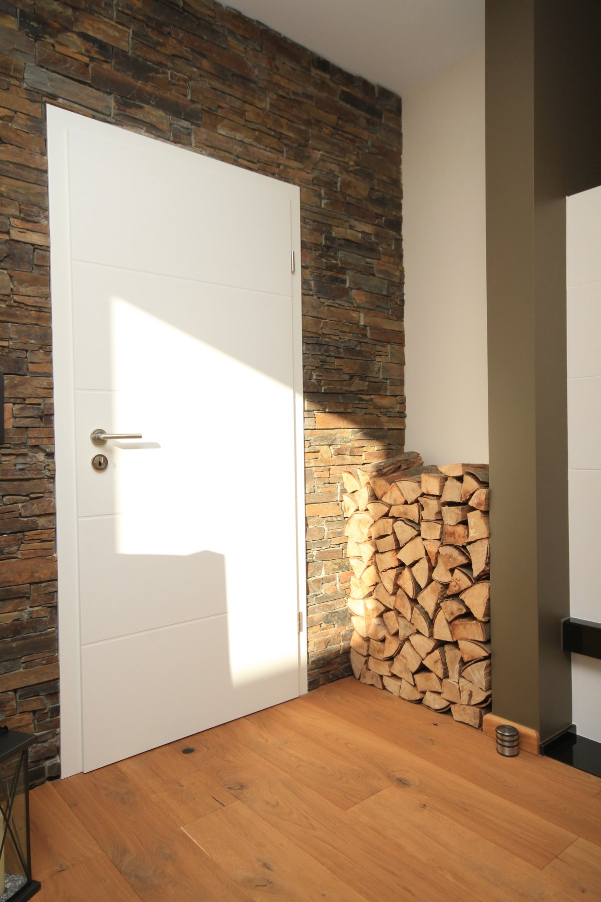 RIEMST 28x15.2x4-5 CM KLEINE ECKE