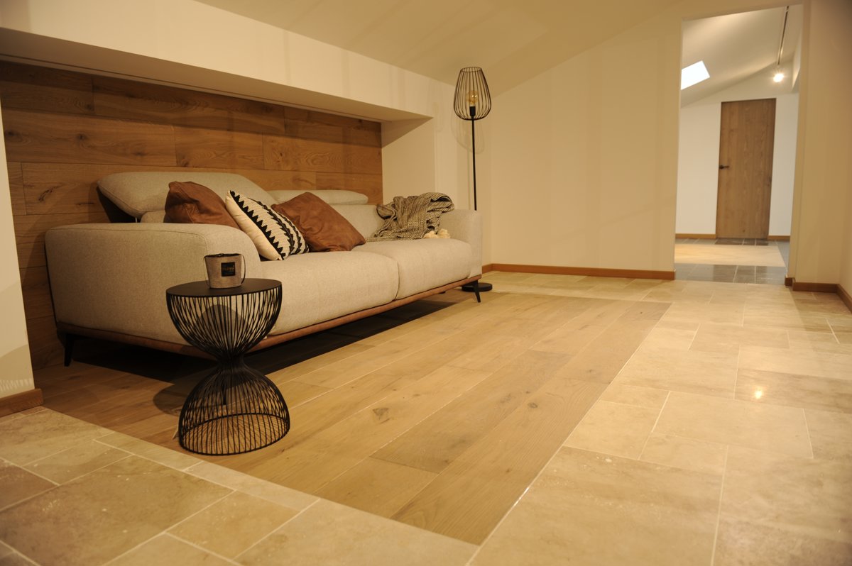 PALERMO PLINTHE  40.6x7x1.2 CM