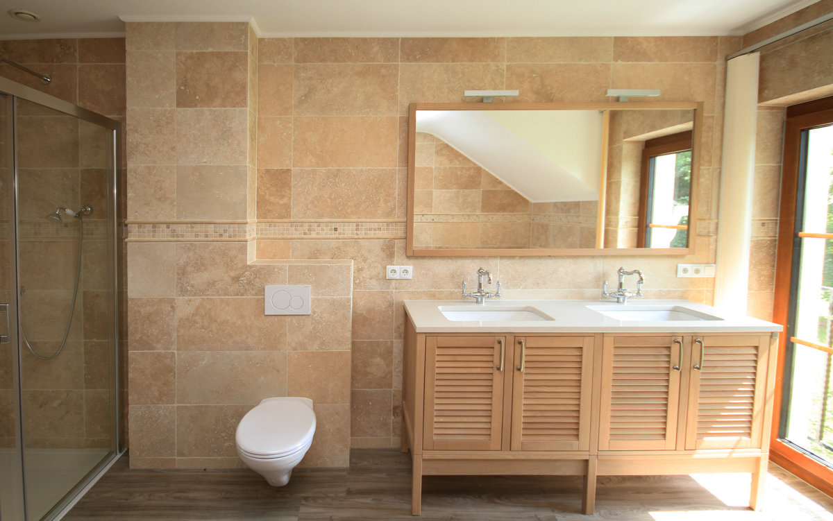 PALERMO PLINTHE  40.6x7x1.2 CM