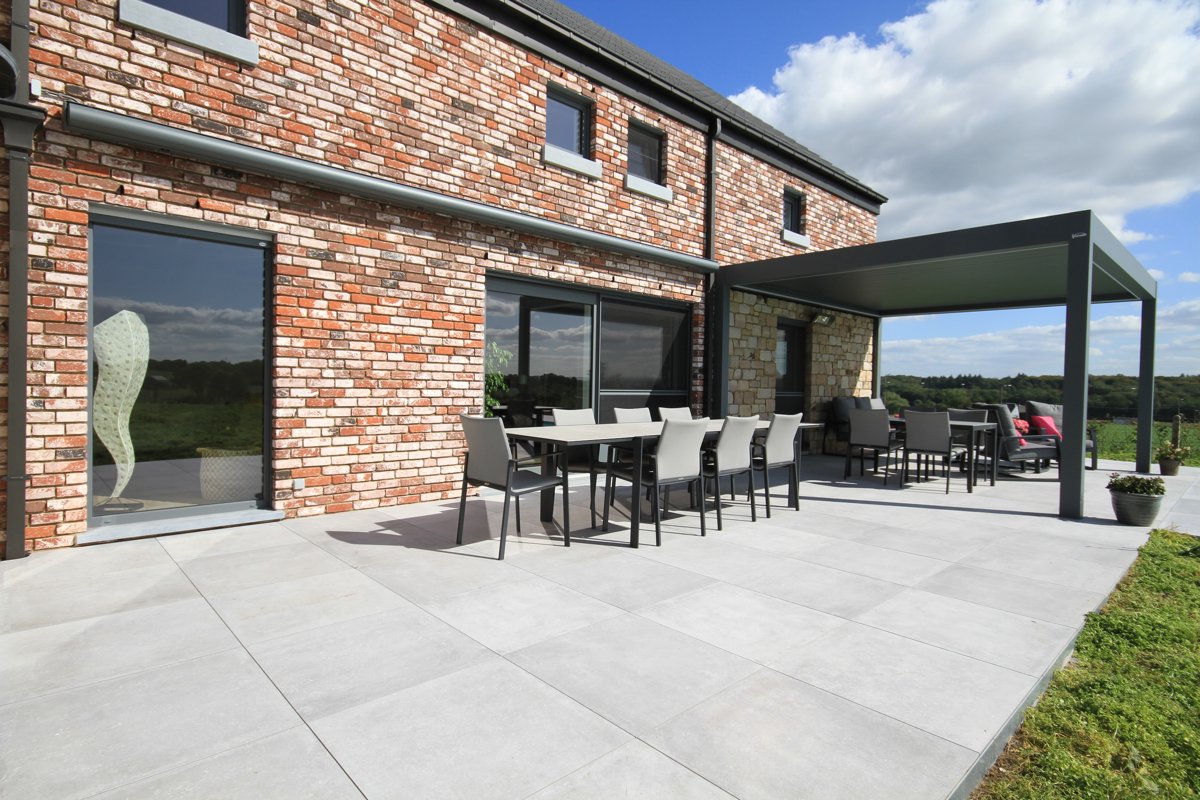 CERAM BELGIUM GREY NEW  100x100x2 CM