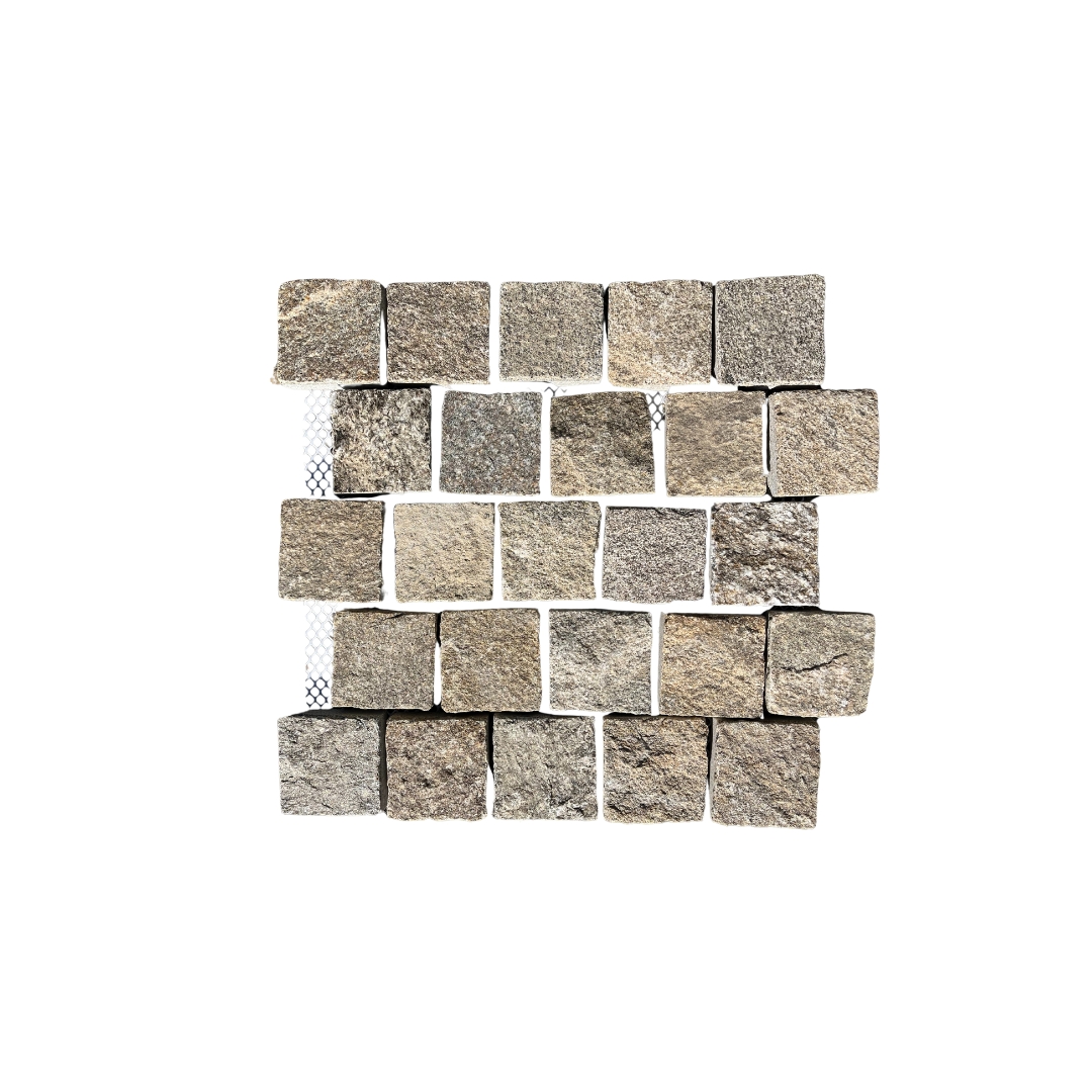 CORNWALL BEIGE 10x10x2,5 CM AUF NETZ 50x50