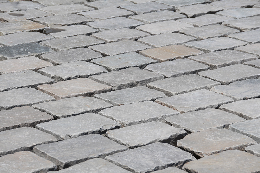 KANDLA GREY 12x18x5 CM